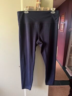 Athleta XL Navy Blue women’s High-Waist Active Leggings